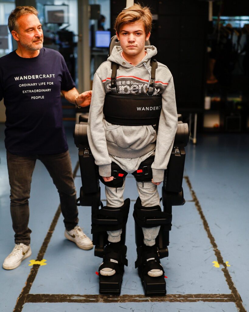 Un robot per camminare: la storia di Jean-Louis e il potere di uno scopo nella vita